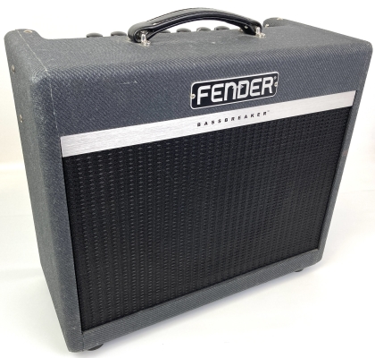 Store Special Product - FENDER BASSBREAKER 15 GUITAR COMBO AMP